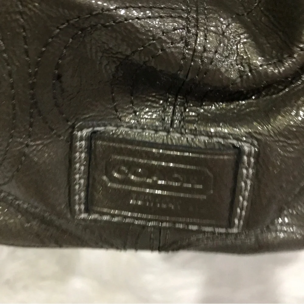 Coach Gray Patent Leather Kisslock Satchel Bag F15658